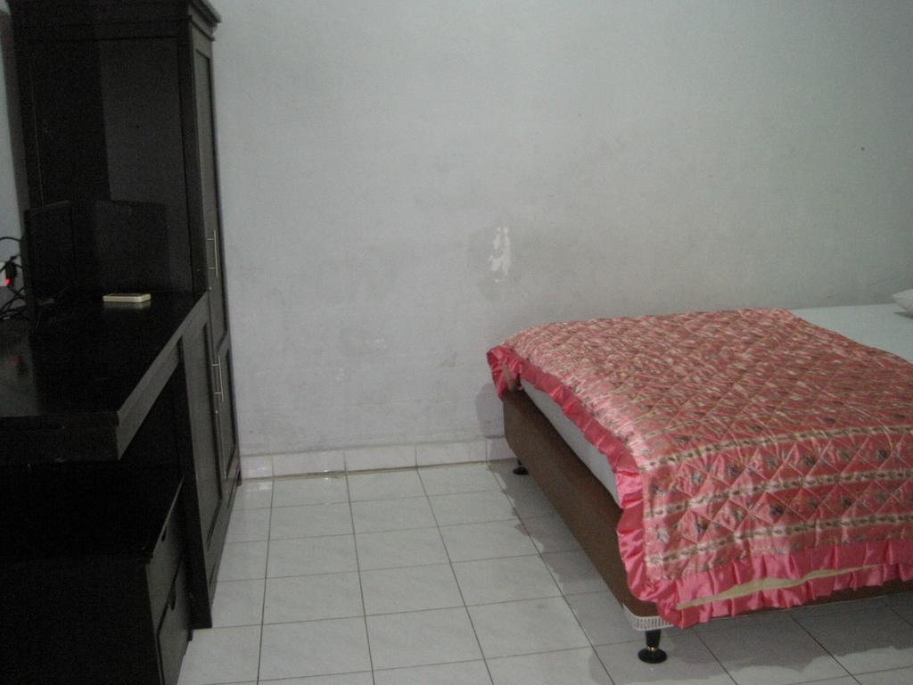 Taman Mekar Beach Inn Kuta  Room photo